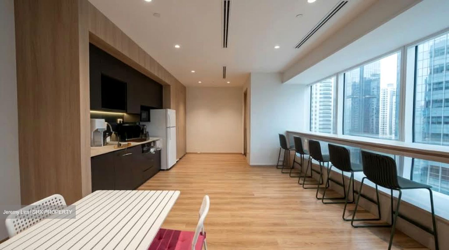 Singapore Land Tower (D1), Office #554784611